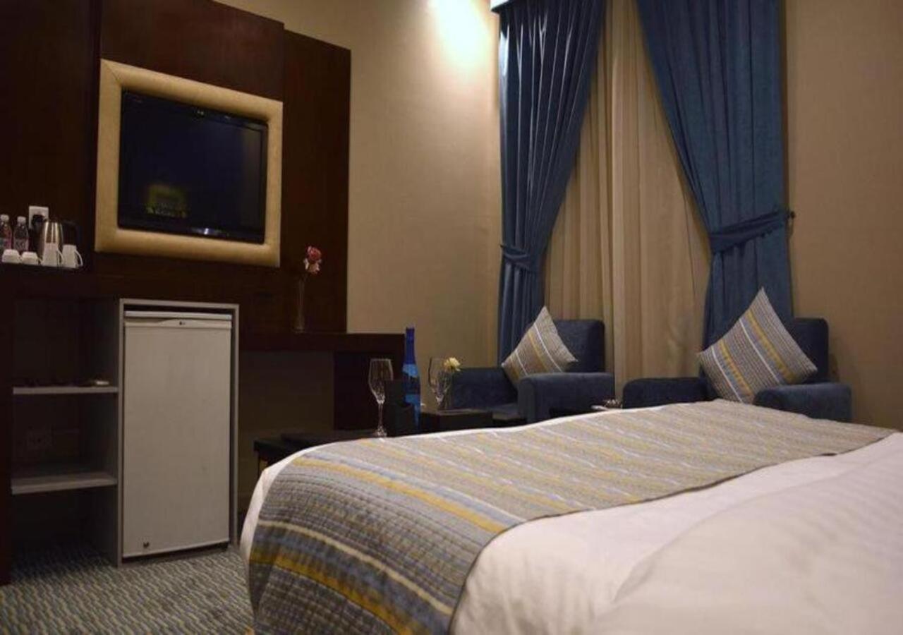Tobal Al Hamra Hotel Apartments Yidda Exterior foto